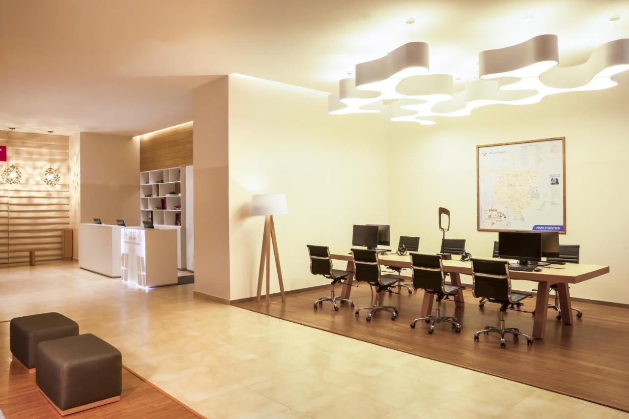Fiesta Inn Celaya Galerias エクステリア 写真