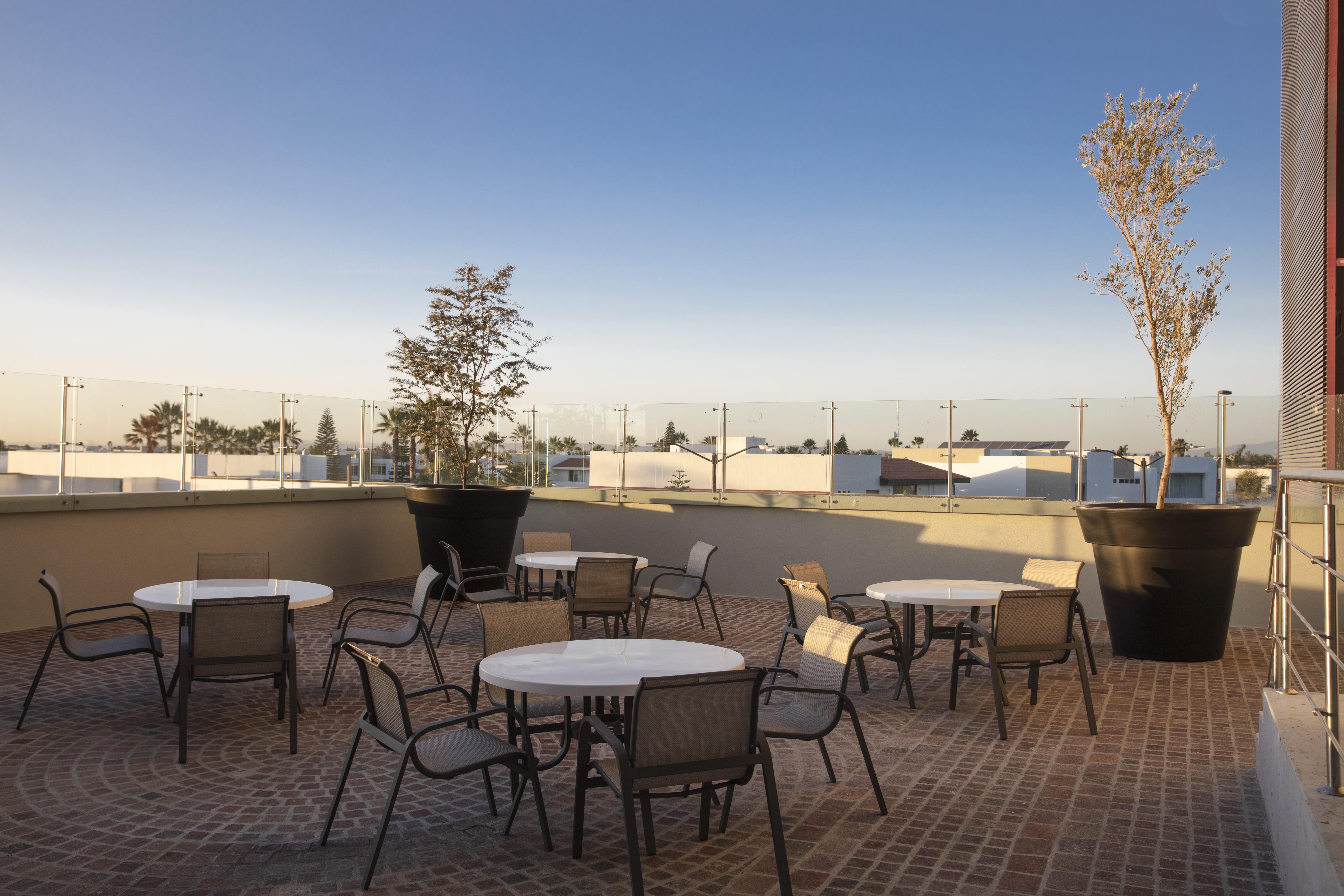 Fiesta Inn Celaya Galerias エクステリア 写真